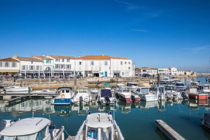 Sur L'Ilot De St Martin Au Centre Du Port Vue Exceptionnelle ! Daire Saint-Martin-de-Ré Dış mekan fotoğraf